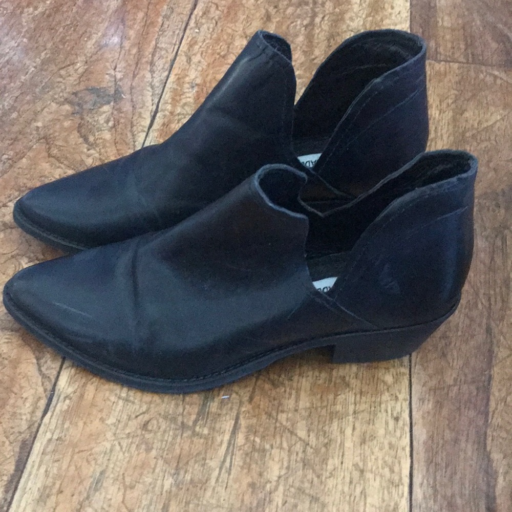 STEVE MADDEN black booties🖤